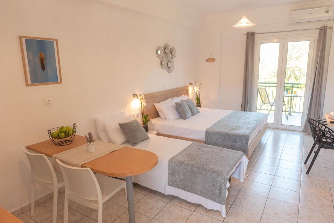 Yianetta Hotel Apartments Kávos Екстериор снимка