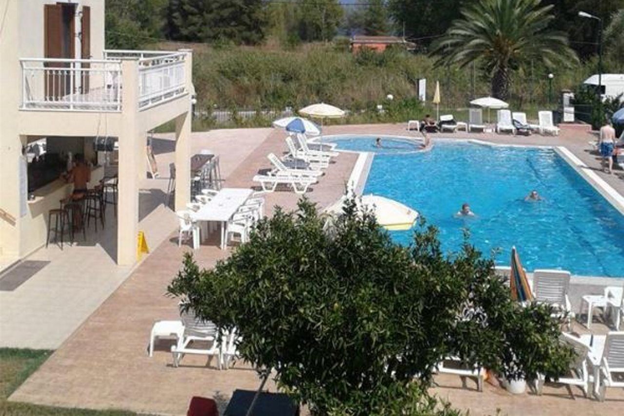 Yianetta Hotel Apartments Kávos Екстериор снимка